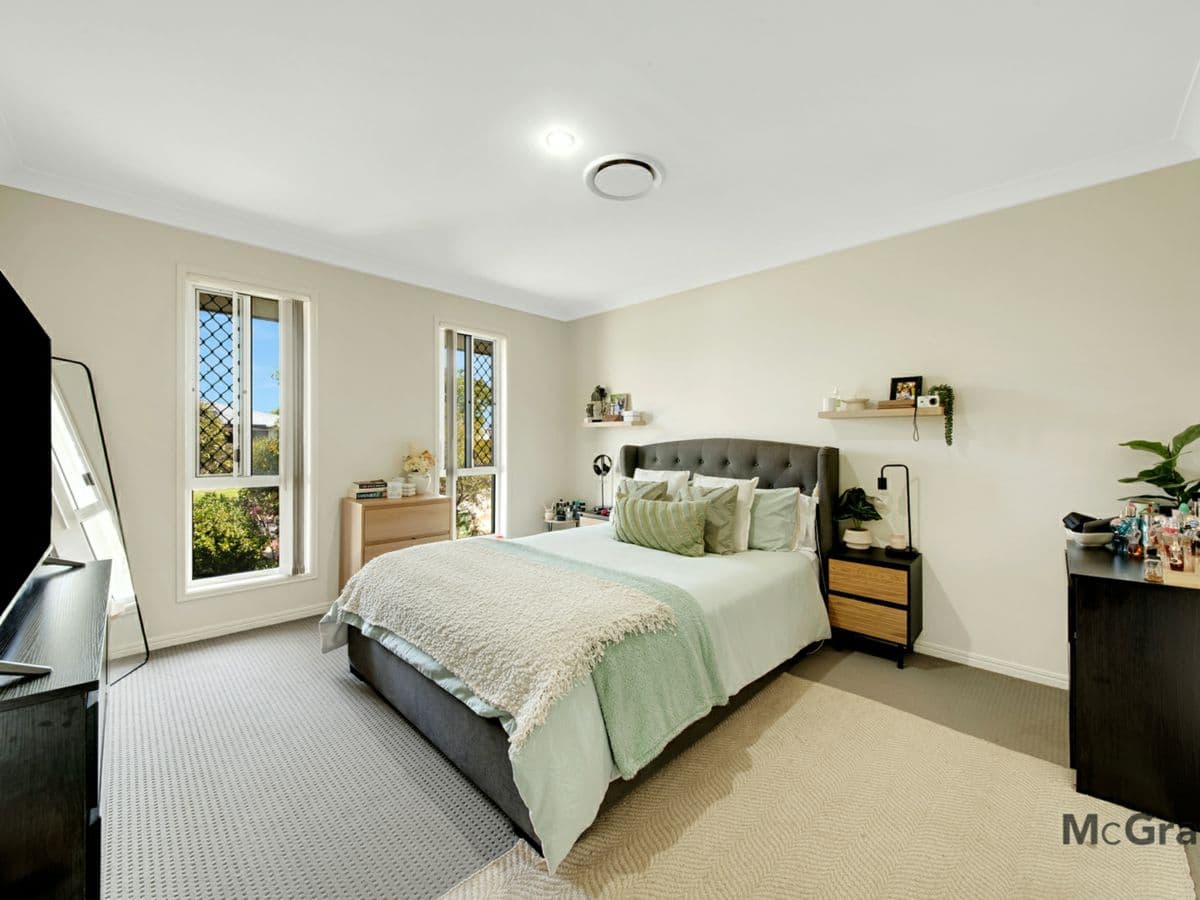 1 Shearwater Drive, GLEN EDEN, Glen Eden - Thumbnail 6