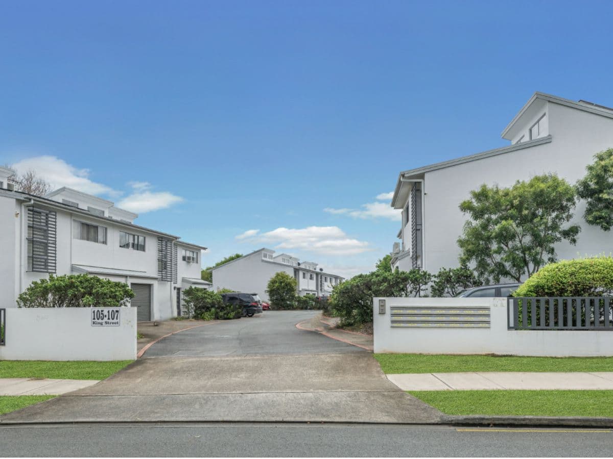 12/105-107 King Street, CABOOLTURE, Caboolture - Image 1