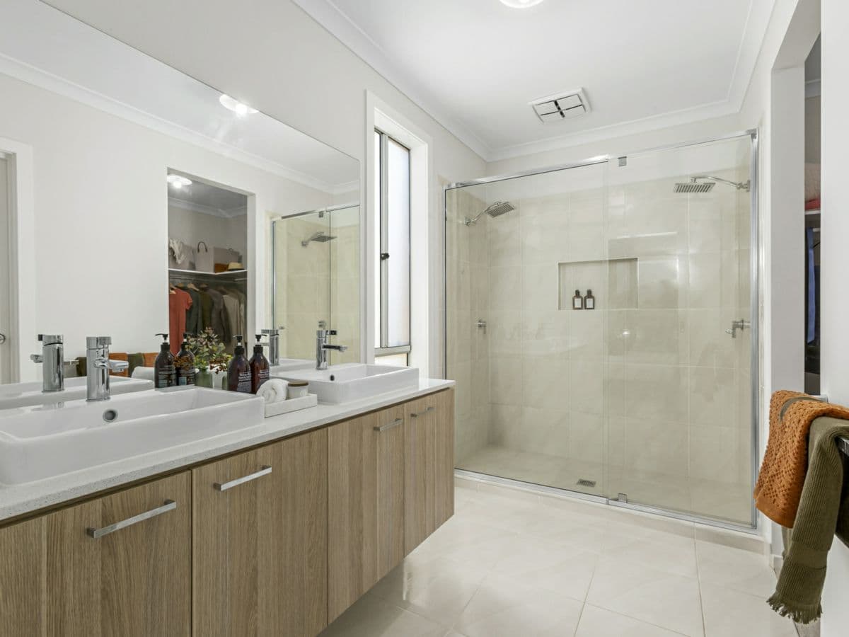 14 Chateau Way, MOUNT DUNEED, Mount Duneed - Thumbnail 4