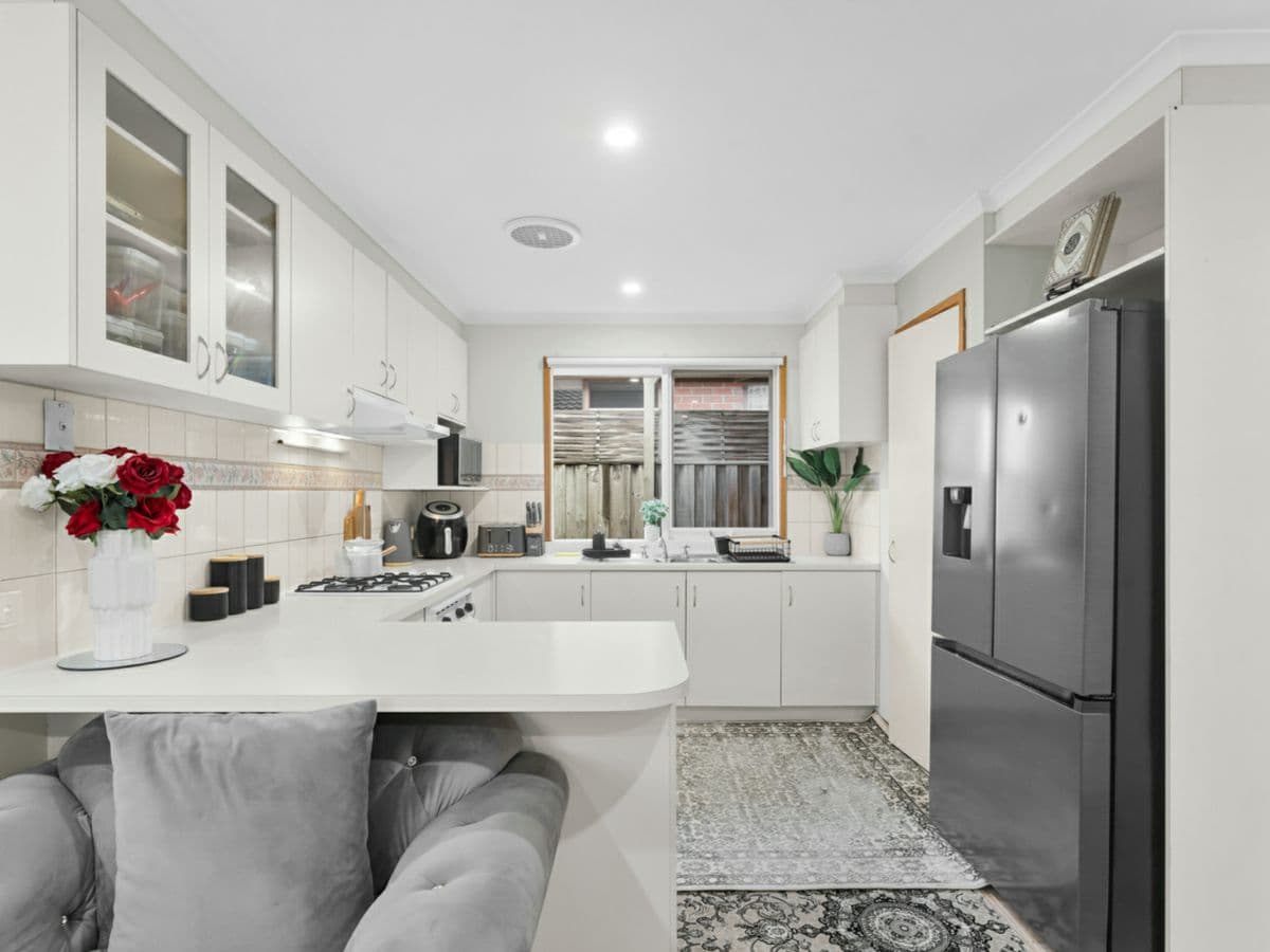 45 Norfolk Drive, NARRE WARREN, Narre Warren - Thumbnail 4