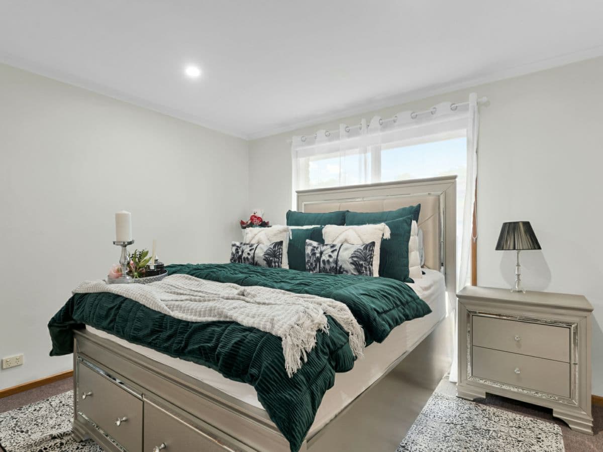 45 Norfolk Drive, NARRE WARREN, Narre Warren - Thumbnail 6