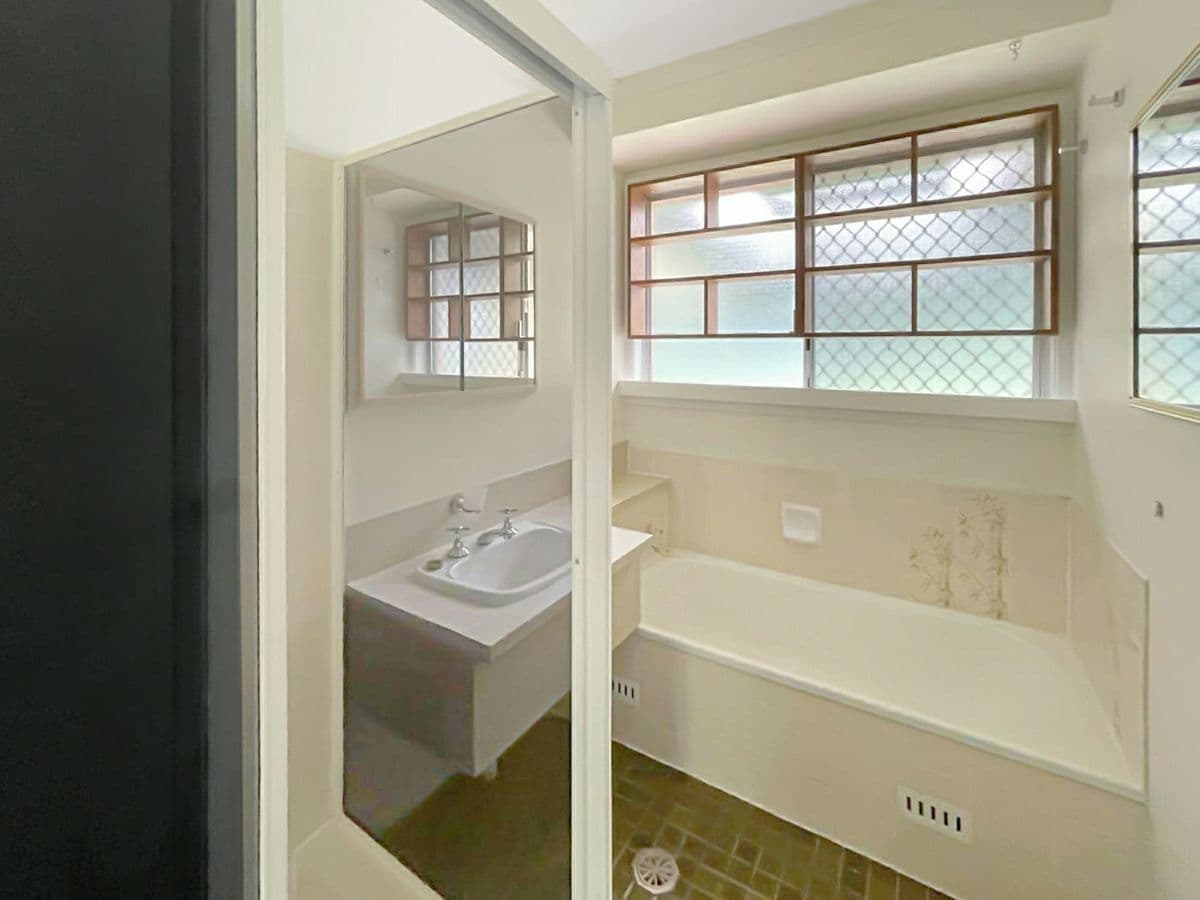 8 Bower Crescent, TOORMINA, Toormina - Thumbnail 6