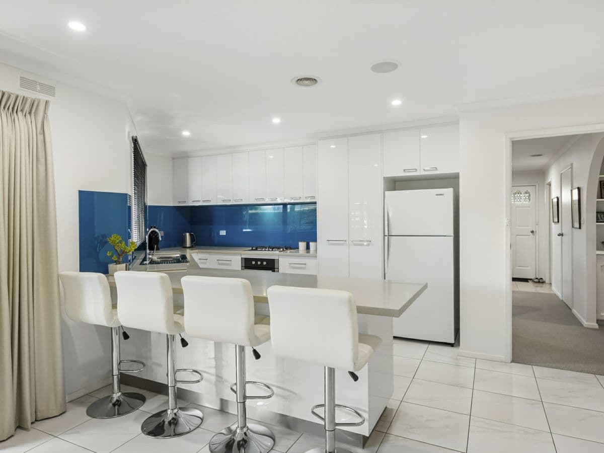 95 Grandview Grove, WENDOUREE, Wendouree - Thumbnail 7