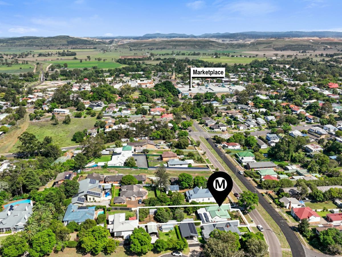 119 Brook Street, MUSWELLBROOK, Muswellbrook - Thumbnail 2