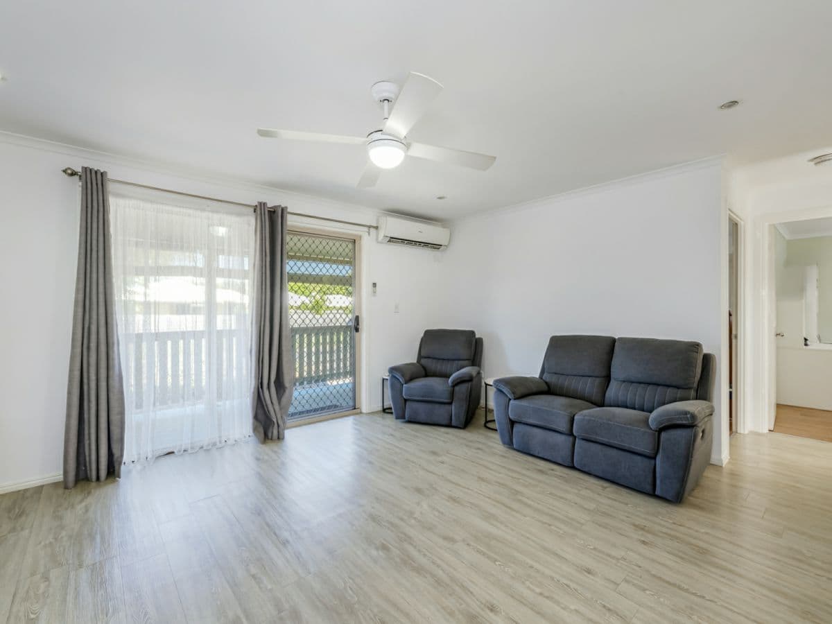 10 Cycad Court, MOORE PARK BEACH, Moore Park Beach - Thumbnail 6