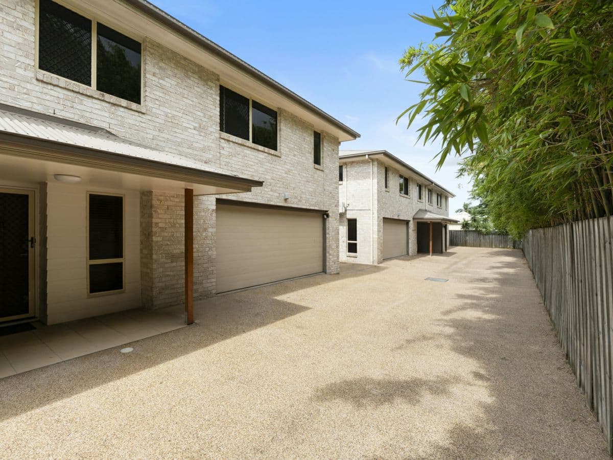 2/10 Curtis Street, BUNDABERG SOUTH, Bundaberg South - Image 1