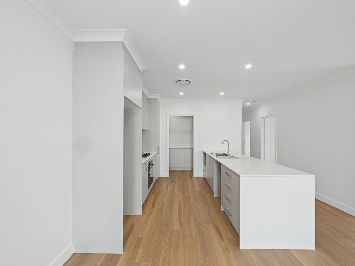 21 Blackman Crescent, MUDGEE, Mudgee - Thumbnail 3