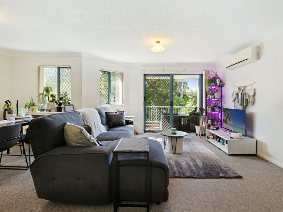 8/37 Meron Street, SOUTHPORT, Southport - Thumbnail 6