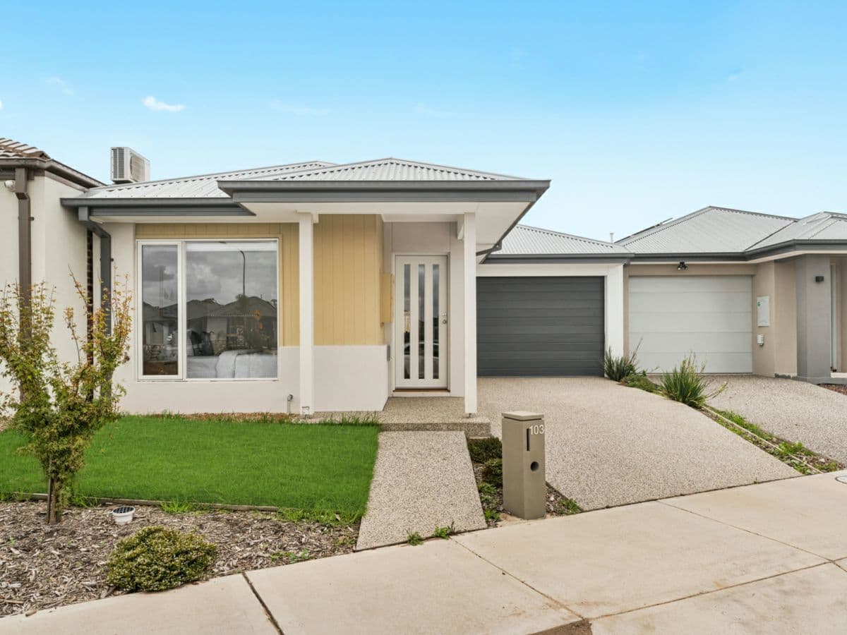 103 Bourbon Road, CRANBOURNE EAST, Cranbourne East - Image 1