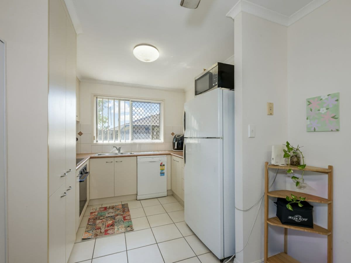 38 Searle Street, THABEBAN, Thabeban - Thumbnail 8