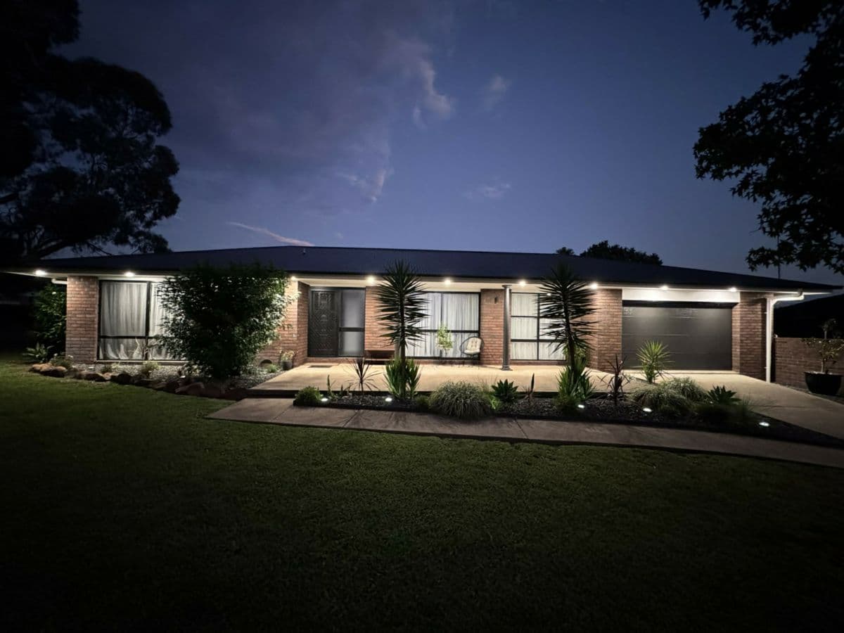 3 Seaward Avenue, SCONE, Scone - Image 1