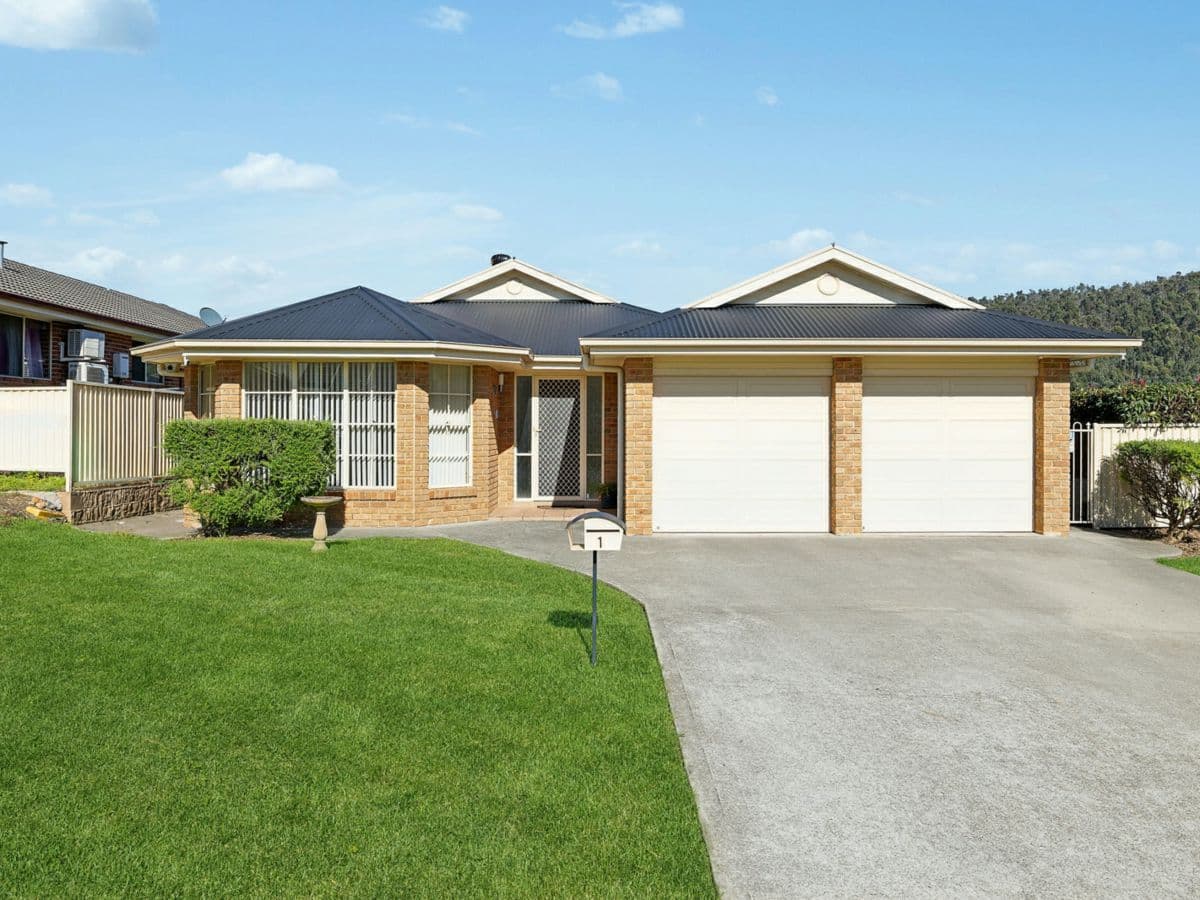1 Henderson Place, LITHGOW, Lithgow - Image 1