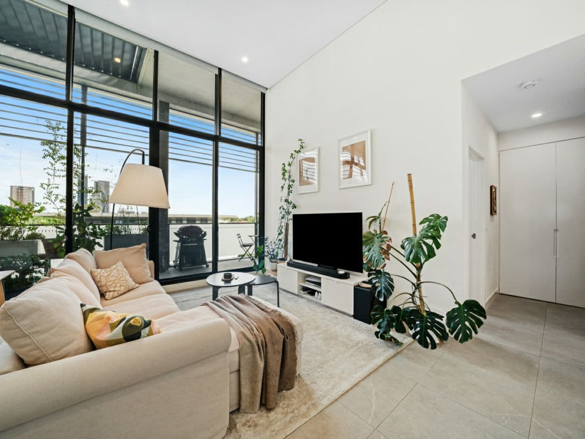 922F/1 Broughton Street, PARRAMATTA, Parramatta - Thumbnail 2