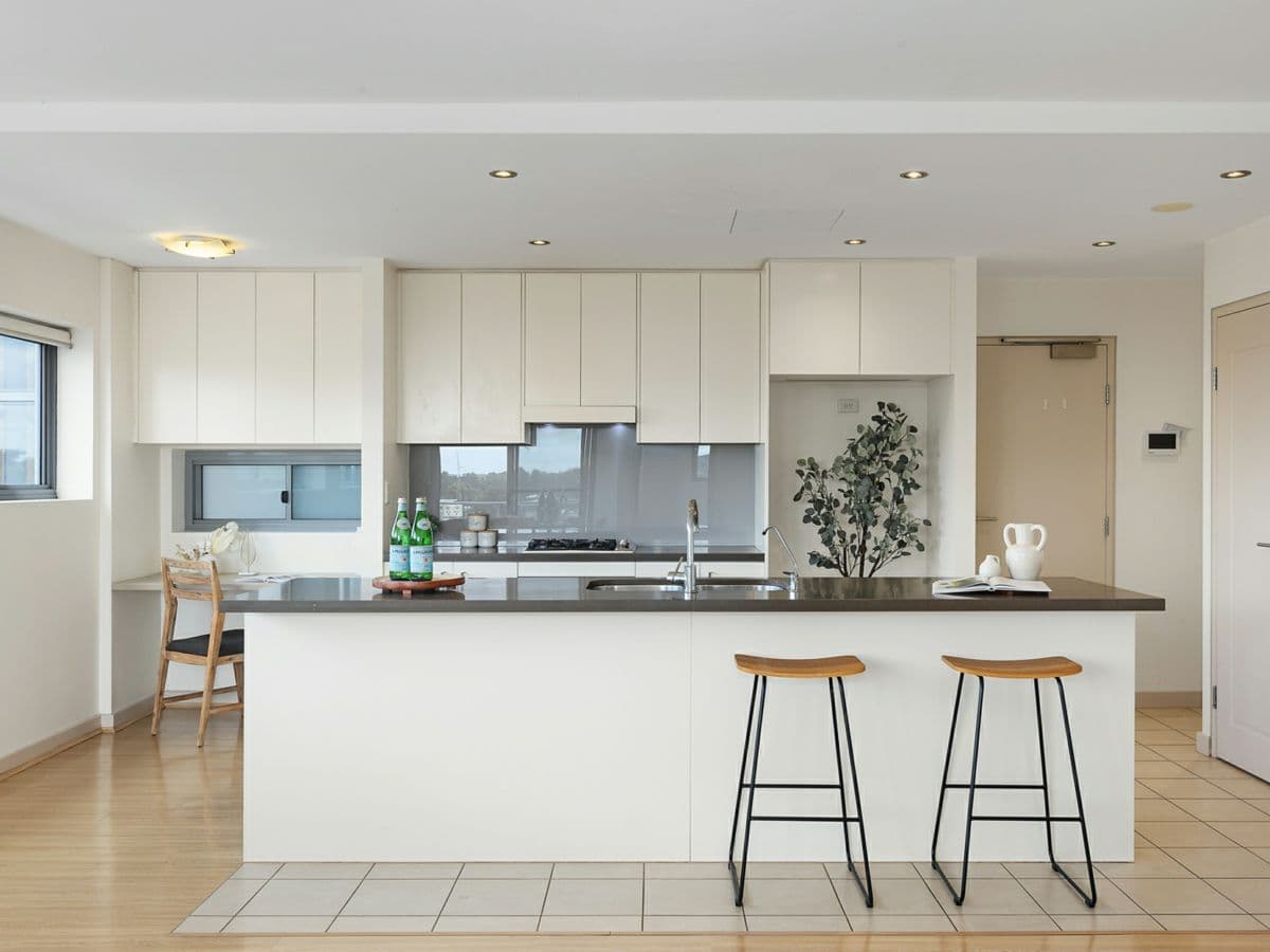 19/93-103 Pacific Highway, HORNSBY, Hornsby - Thumbnail 4