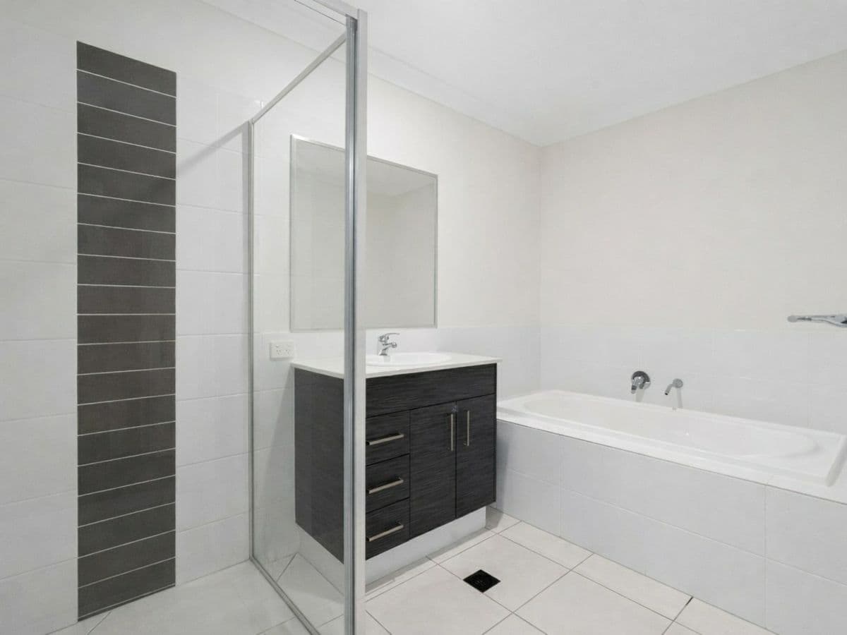 20 Bottlebrush Drive, DEEBING HEIGHTS, Deebing Heights - Thumbnail 8