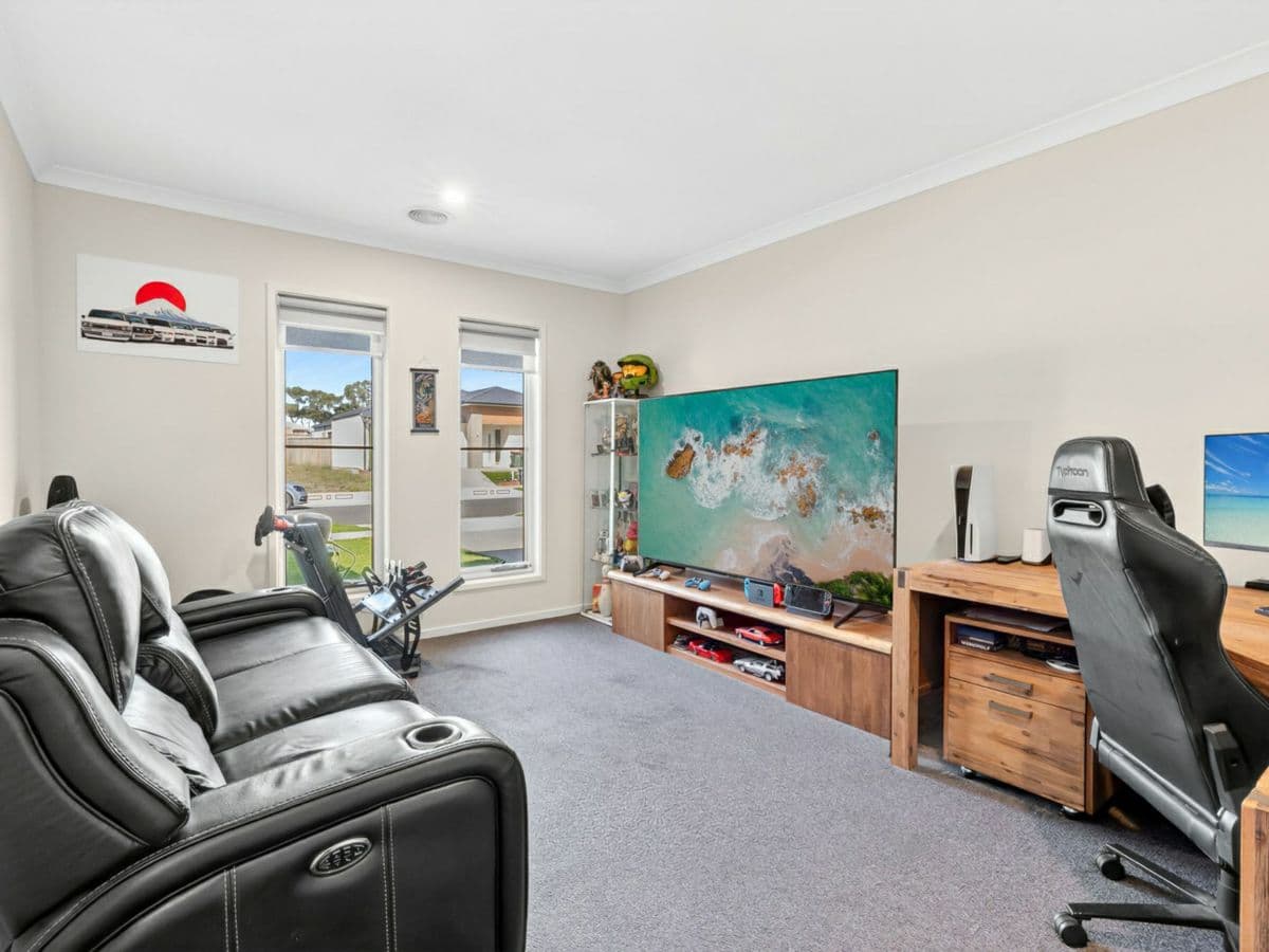 3 Springleaf Way, CHARLEMONT, Charlemont - Thumbnail 6
