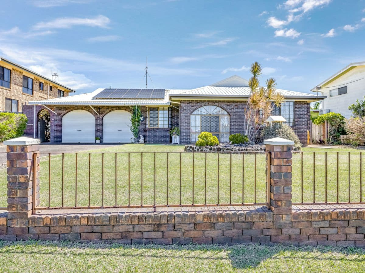 12 Rehbein Avenue, QUNABA, Qunaba - Image 1