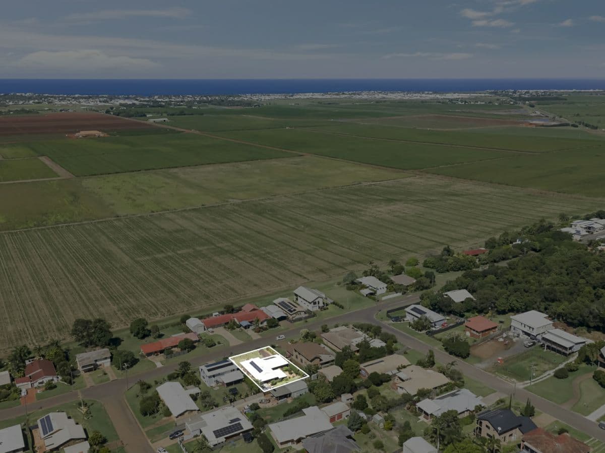 12 Rehbein Avenue, QUNABA, Qunaba - Thumbnail 3