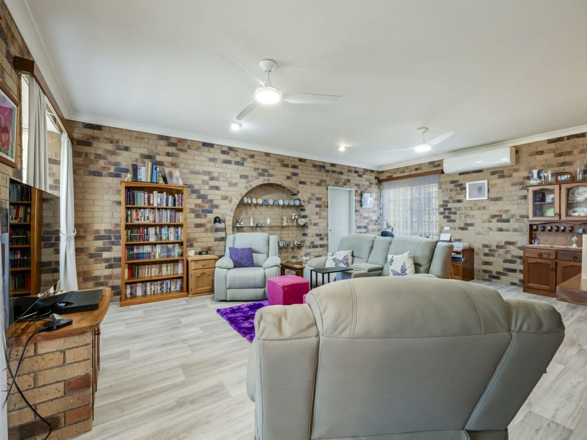 12 Rehbein Avenue, QUNABA, Qunaba - Thumbnail 8