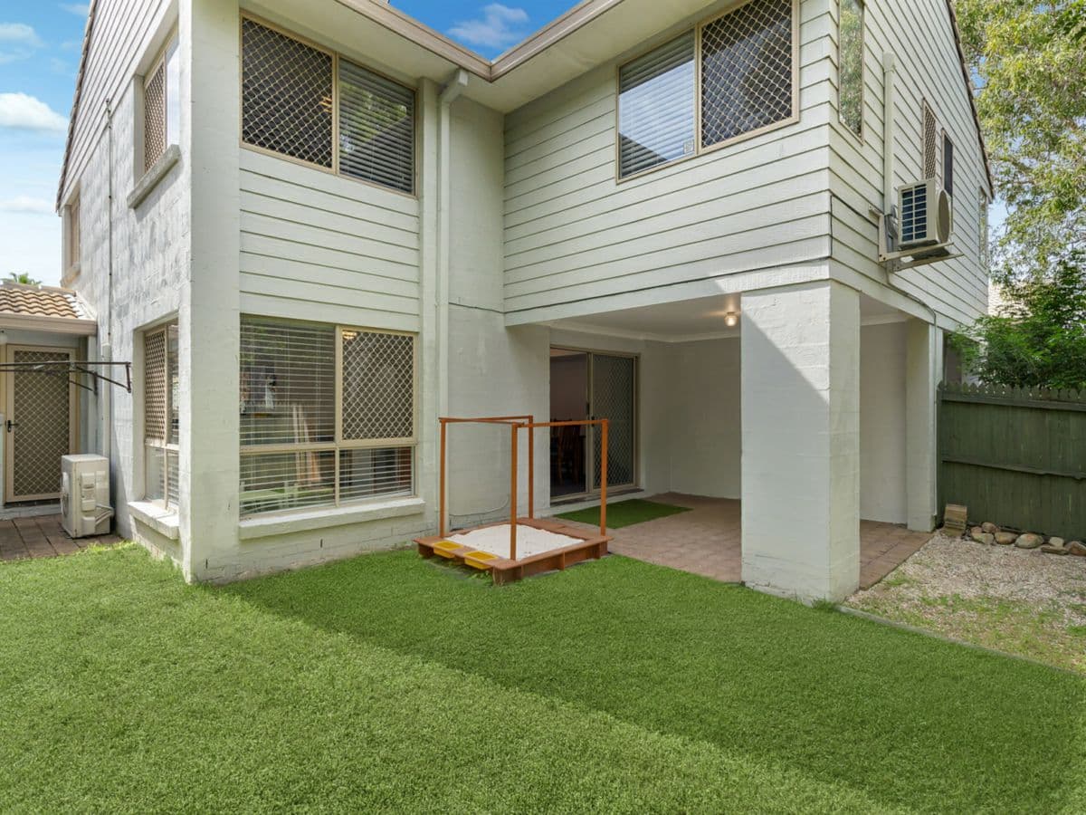 208/641 Pine Ridge Road, BIGGERA WATERS, Biggera Waters - Thumbnail 7