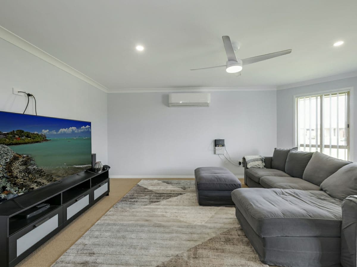 14 Clearview Avenue, THABEBAN, Thabeban - Thumbnail 4