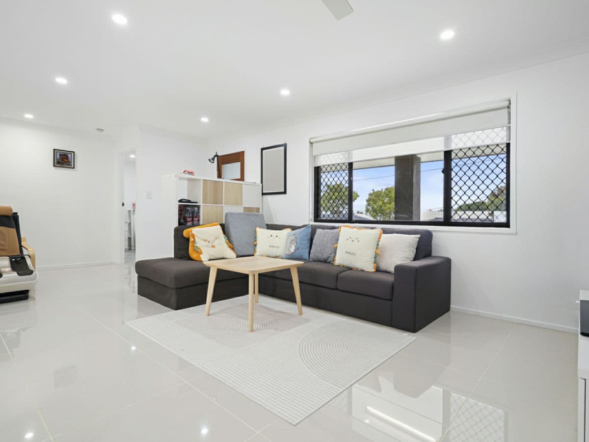 8 Helmet Court, HILLCREST, Hillcrest - Thumbnail 7