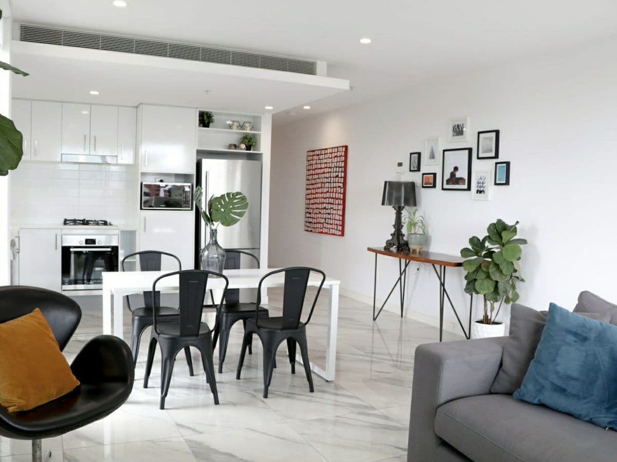304/70-74 Carl Street, WOOLLOONGABBA, Woolloongabba - Thumbnail 2