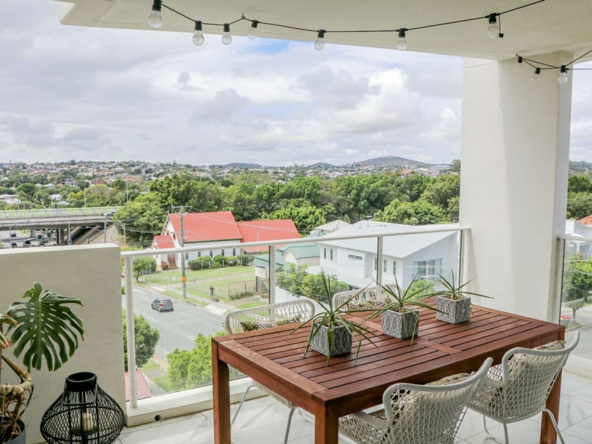 304/70-74 Carl Street, WOOLLOONGABBA, Woolloongabba - Thumbnail 7