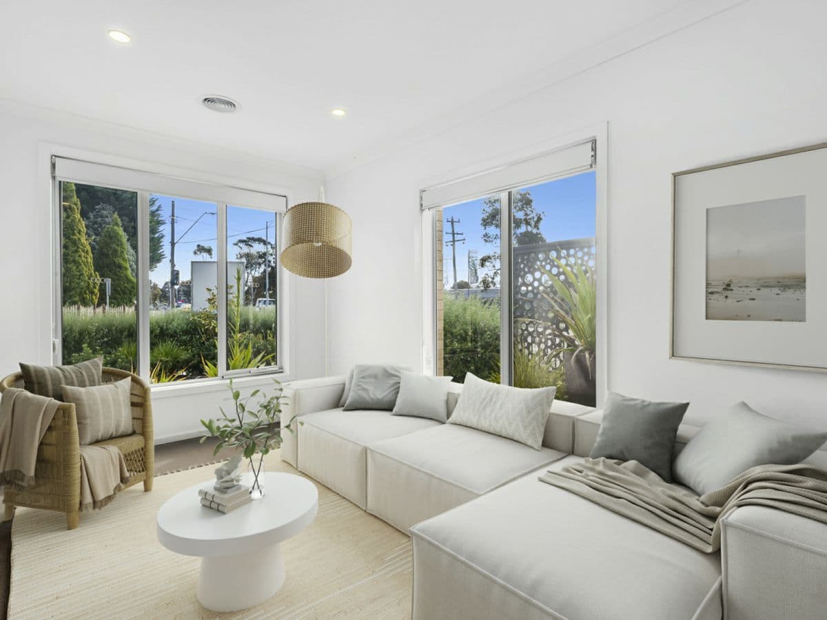 100 Bellarine Highway, NEWCOMB, Newcomb - Thumbnail 2