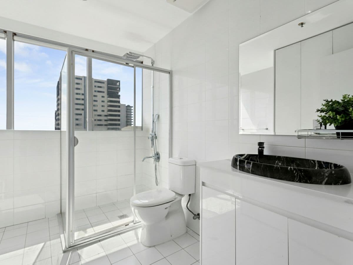 186/1 Railway Parade, BURWOOD, Burwood - Thumbnail 5