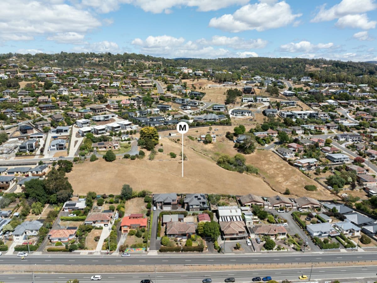 9 Elben Court, RIVERSIDE, Riverside - Thumbnail 4