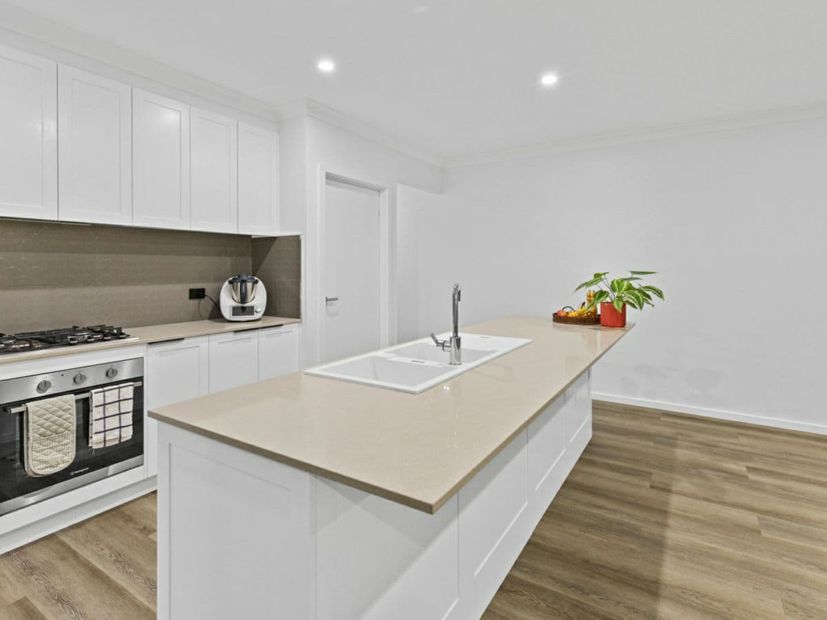 18 Kilkenny Avenue, MUDGEE, Mudgee - Thumbnail 2