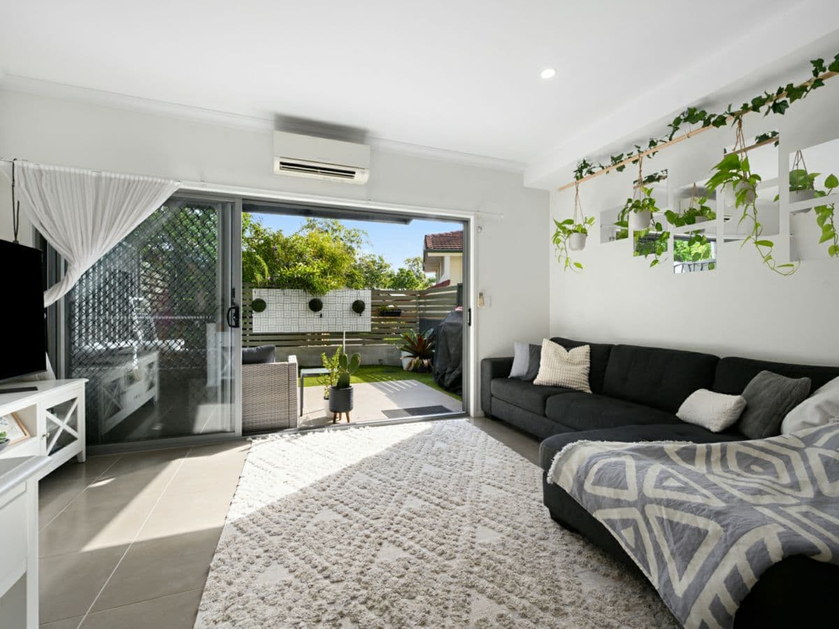 48/460-462 Pine Ridge Road, COOMBABAH, Coombabah - Thumbnail 2