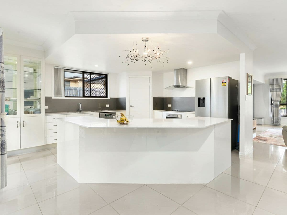 36 Stan Jones Street, NORMAN GARDENS, Norman Gardens - Thumbnail 2