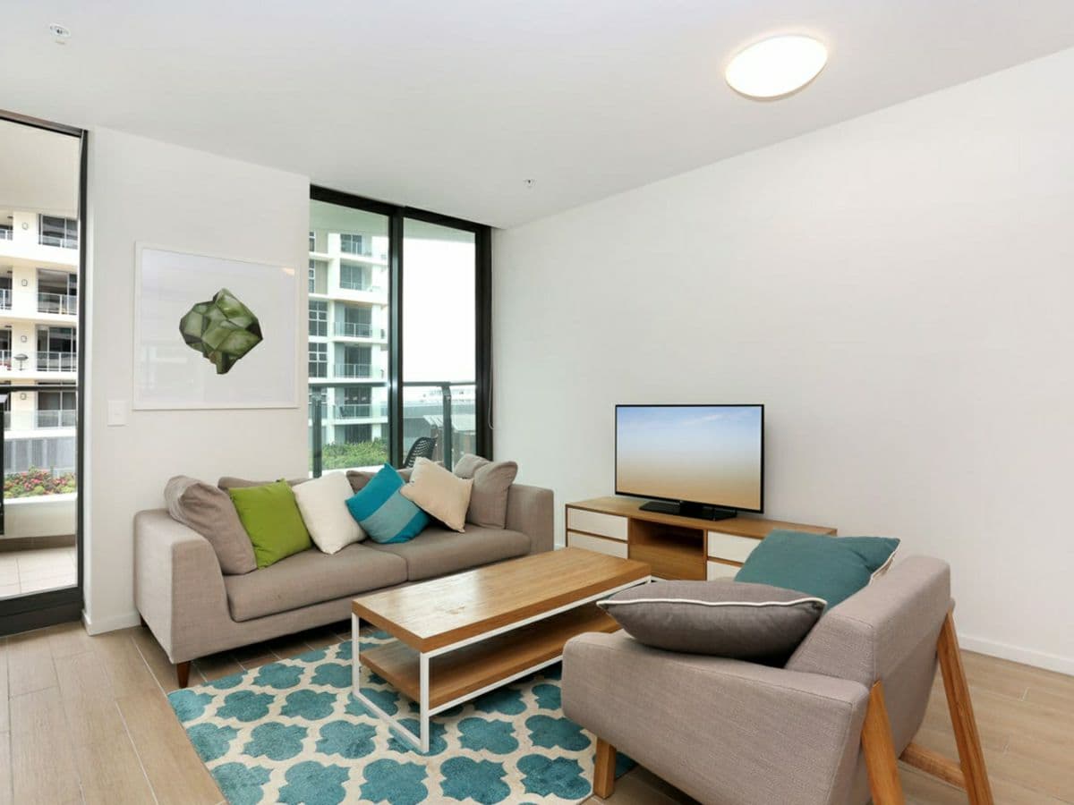 50802/37B Harbour Road, HAMILTON, Hamilton - Thumbnail 2