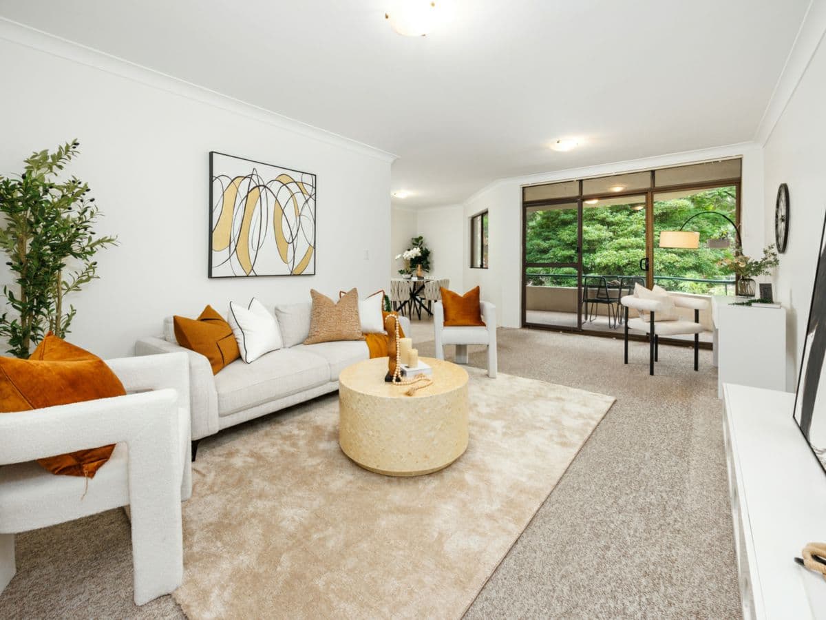 15/4-6 Freeman Place, CARLINGFORD, Carlingford - Image 1