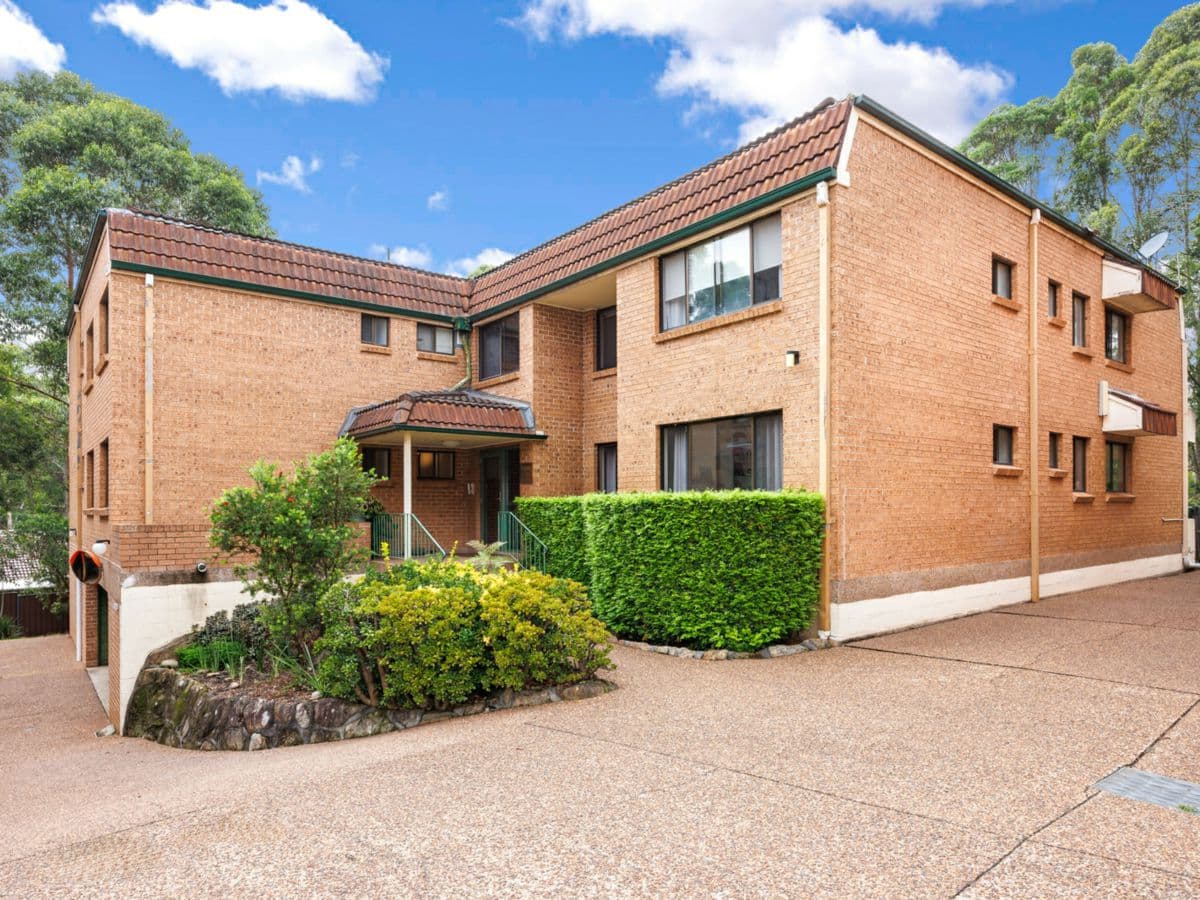 15/4-6 Freeman Place, CARLINGFORD, Carlingford - Thumbnail 2