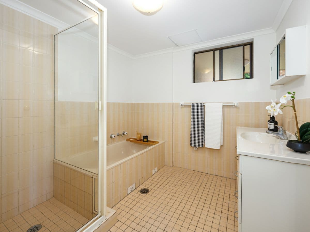 15/4-6 Freeman Place, CARLINGFORD, Carlingford - Thumbnail 7