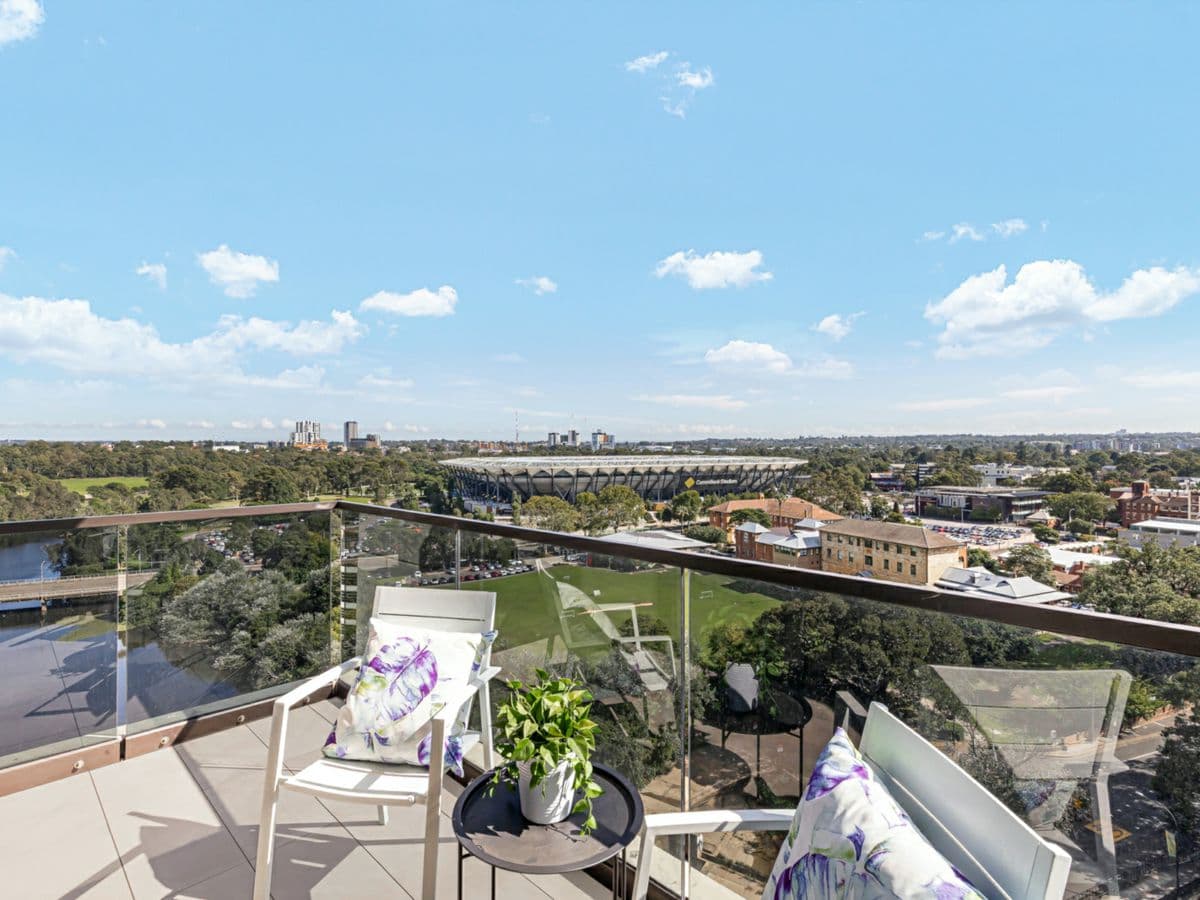 1305/12 Phillip Street, PARRAMATTA, Parramatta - Image 1