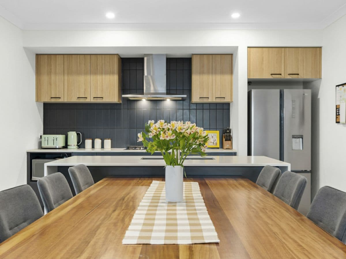 9 June Court, BALLARAT EAST, Ballarat East - Thumbnail 5