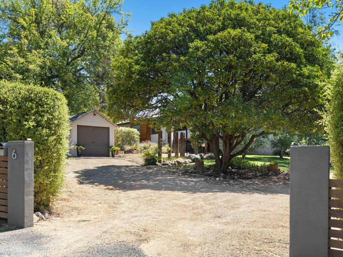 6 Miloo Street, COOMA, Cooma - Thumbnail 2