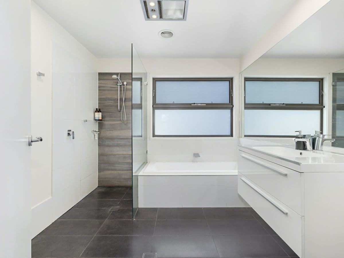 6 Miloo Street, COOMA, Cooma - Thumbnail 7