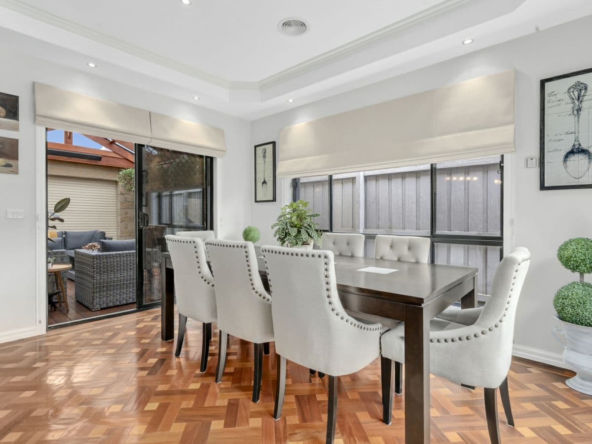 7 Mia Court, BELL PARK, Bell Park - Thumbnail 5