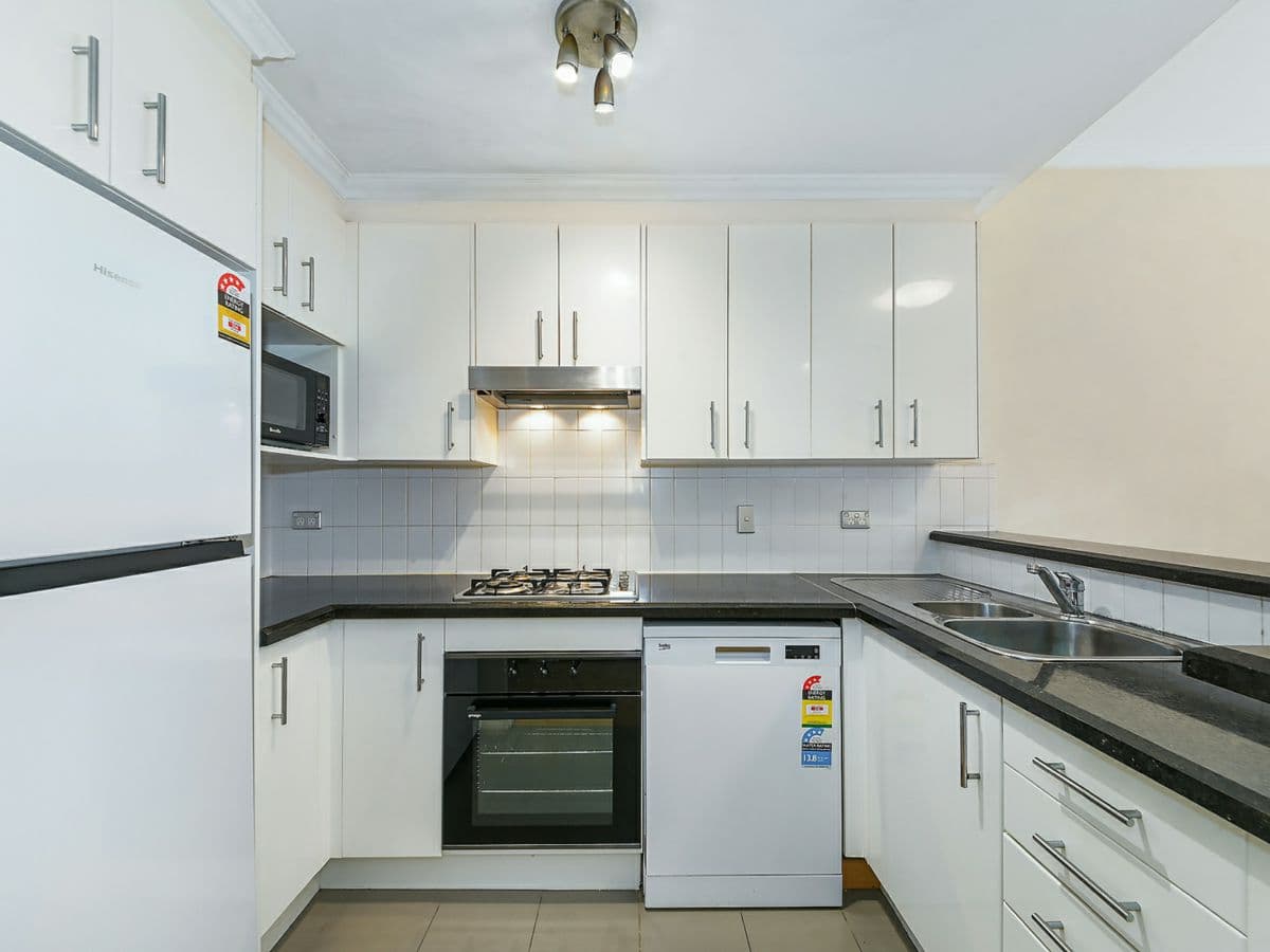 66/1 Brown Street, ASHFIELD, Ashfield - Thumbnail 2