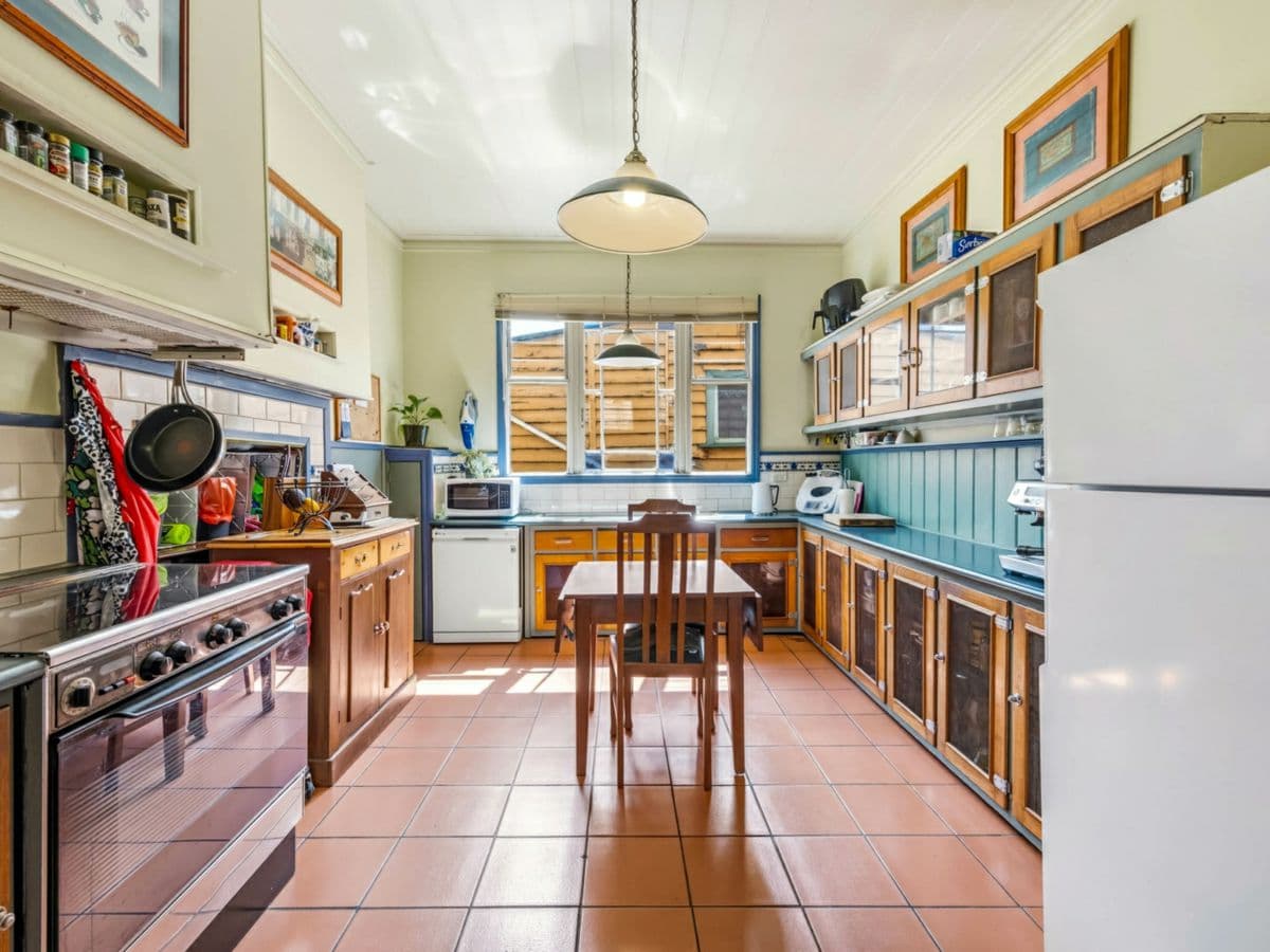 12 Windermere Street, BALLARAT CENTRAL, Ballarat Central - Thumbnail 7
