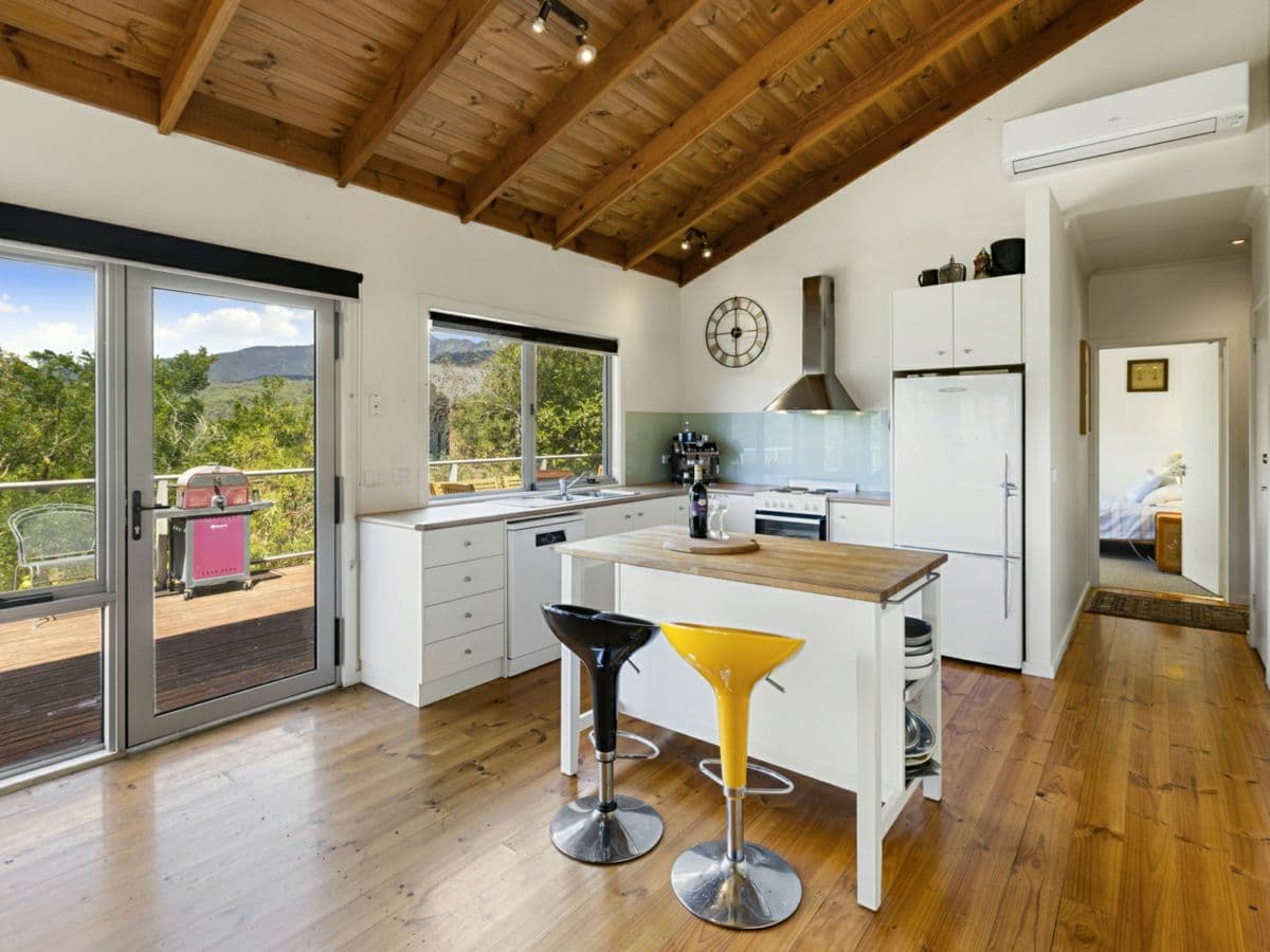 68 Alpine Ridge Drive, MERRIJIG, Merrijig - Thumbnail 4