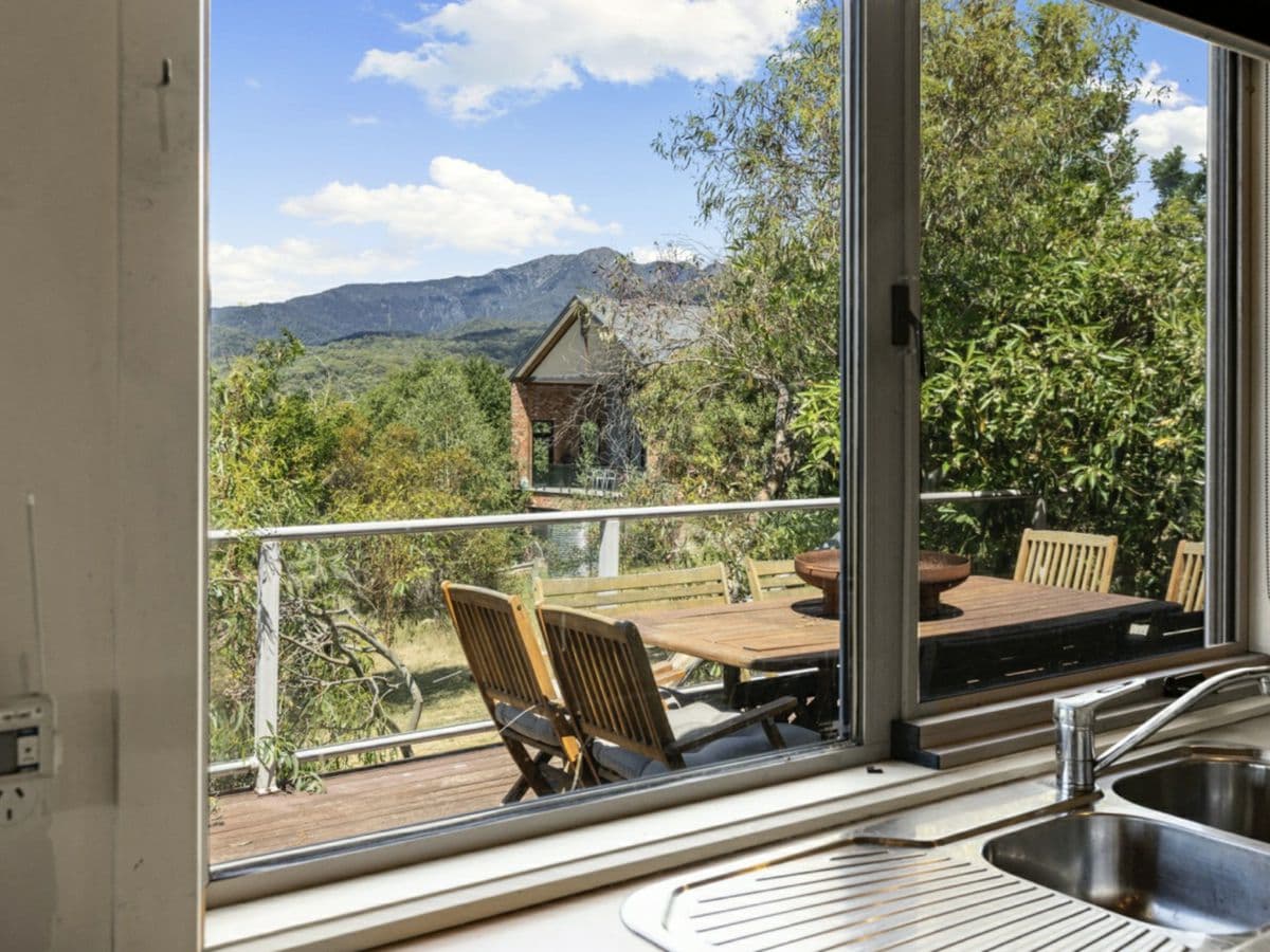 68 Alpine Ridge Drive, MERRIJIG, Merrijig - Thumbnail 5