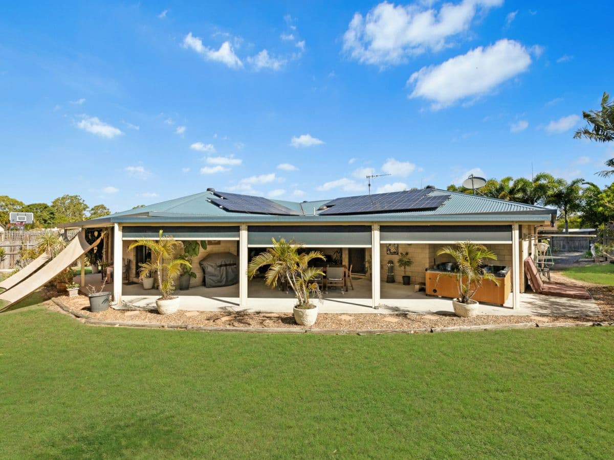 5-7 Reef Close, TOOGOOM, Toogoom - Thumbnail 5