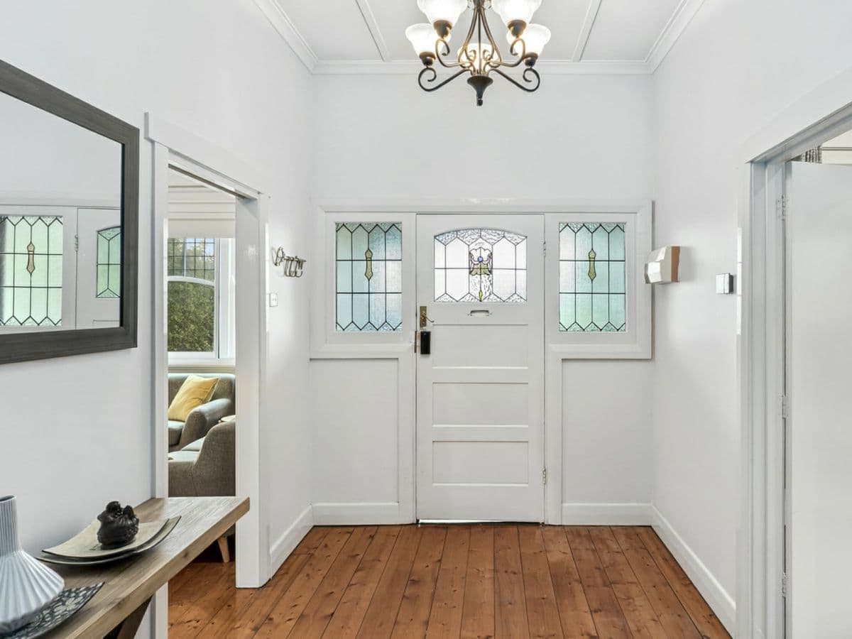121 Aberdeen Street, NEWTOWN, Newtown - Thumbnail 2