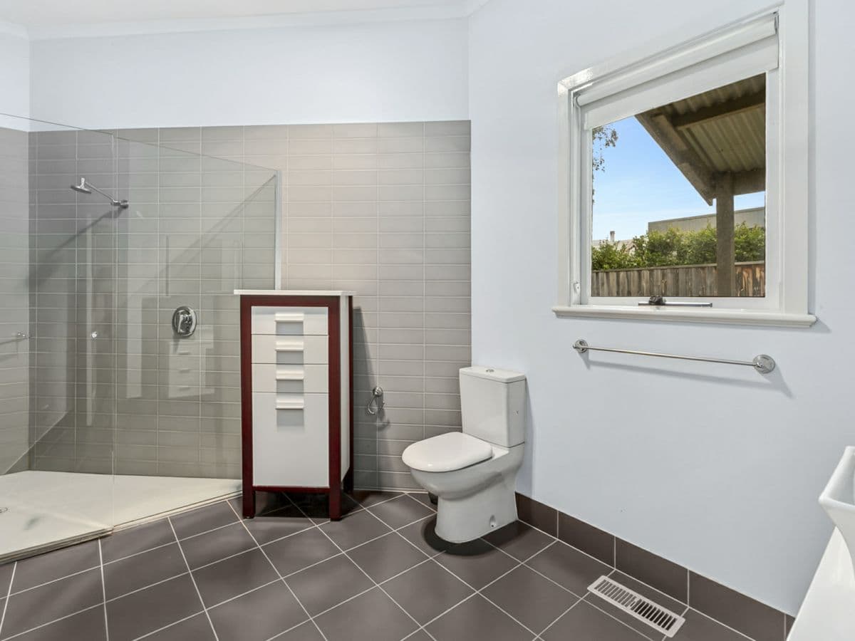 121 Aberdeen Street, NEWTOWN, Newtown - Thumbnail 7